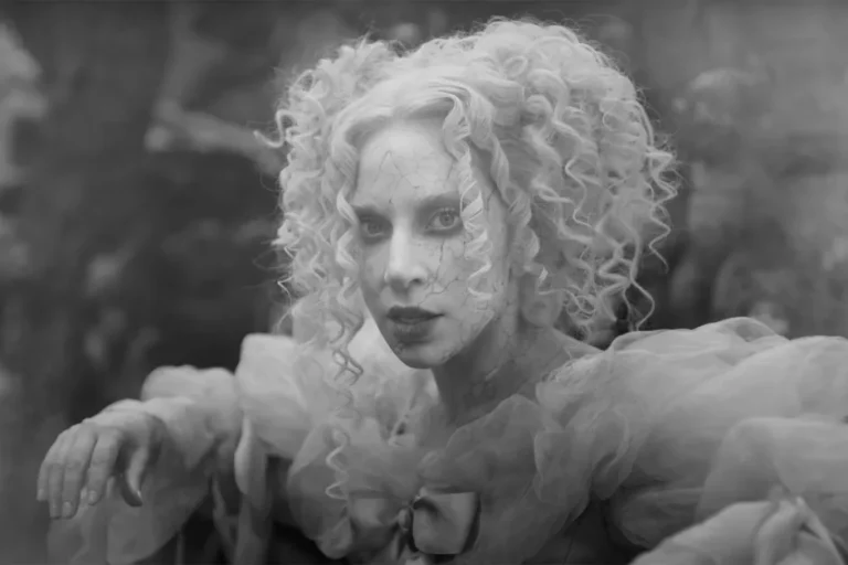 lady gaga dead dance